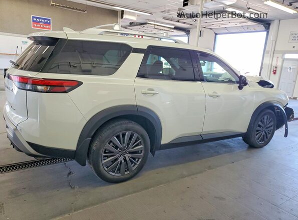 5N1DR3CD1PC214930 2023 NISSAN PATHFINDER White Tył prawy