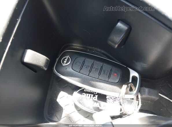 5N1DR3CD2RC256378 2024 NISSAN PATHFINDER Silver Widok deski rozdzielczej