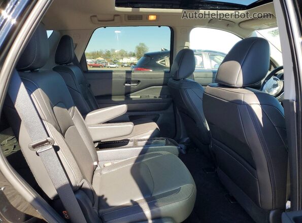 5N1DR3CD4SC230595 2025 NISSAN PATHFINDER Черный Вид задней части салона