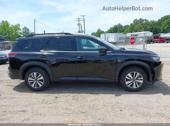 5N1DR3CEXTC255334 2026 NISSAN PATHFINDER Черный Вид задней части салона
