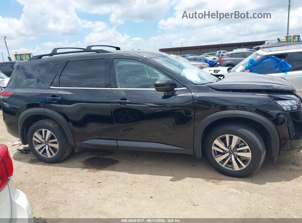 5N1DR3CS7TC233555 2026 NISSAN PATHFINDER Черный Вид задней части салона
