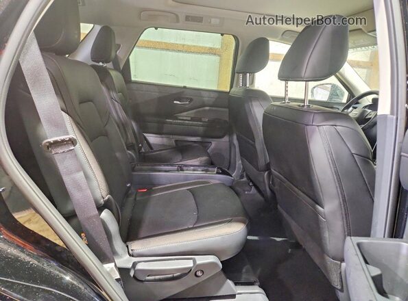 5N1DR3CT4TC206371 2026 NISSAN PATHFINDER Черный Вид задней части салона