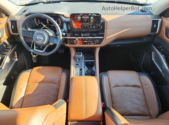 5N1DR3DH3PC251379 2023 NISSAN PATHFINDER White წინა პანელის ხედი
