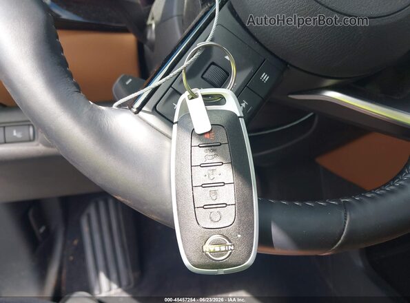 5N1DR3DJ2SC274163 2025 NISSAN PATHFINDER White Vista del salpicadero