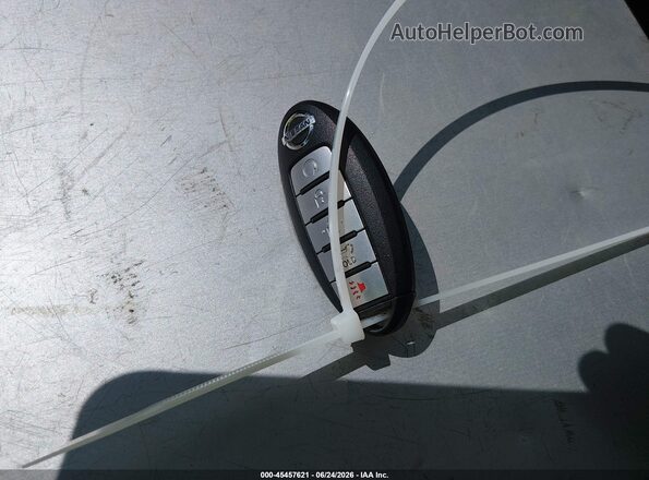 5N1ET2MV2HC828040 2017 NISSAN ROGUE HYBRID Белый Вид панели приборов
