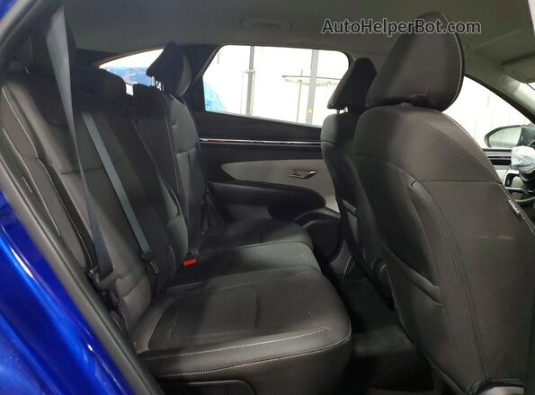 5NMJACAE0NH065824 2022 HYUNDAI TUCSON Blue Widok wnętrza z tyłu