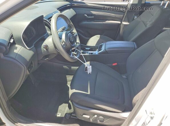5NMJB3AE9NH031443 2022 HYUNDAI TUCSON White Vista interior delantera