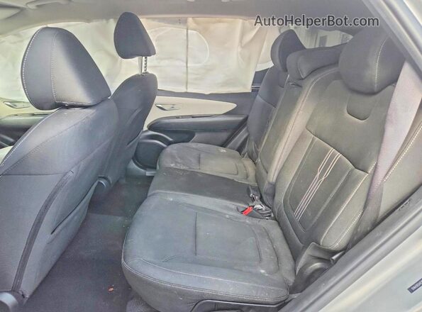 5NMJB3AEXPH195741 2023 HYUNDAI TUCSON Silver Rear interior view