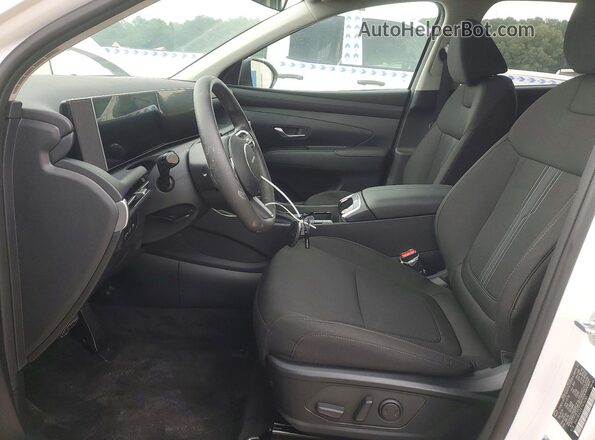 5NMJB3DE8TH734265 2026 HYUNDAI TUCSON White Widok wnętrza z przodu