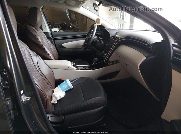 5NMJBCAE4NH132499 2022 HYUNDAI TUCSON Gray Front interior view