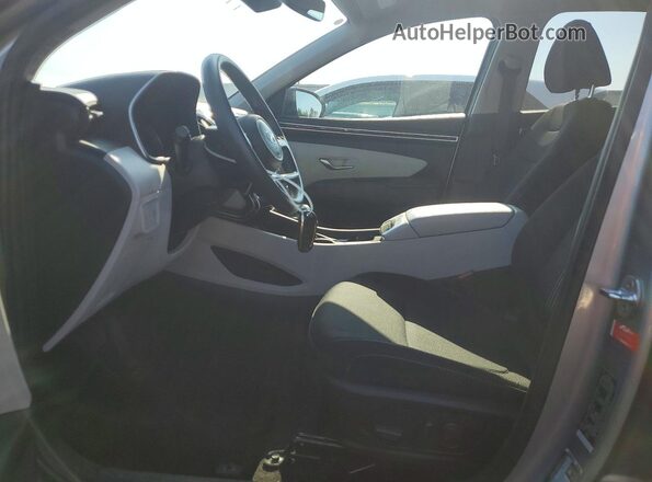 5NMJBCAE4PH218432 2023 HYUNDAI TUCSON Silver Вид салону спереду