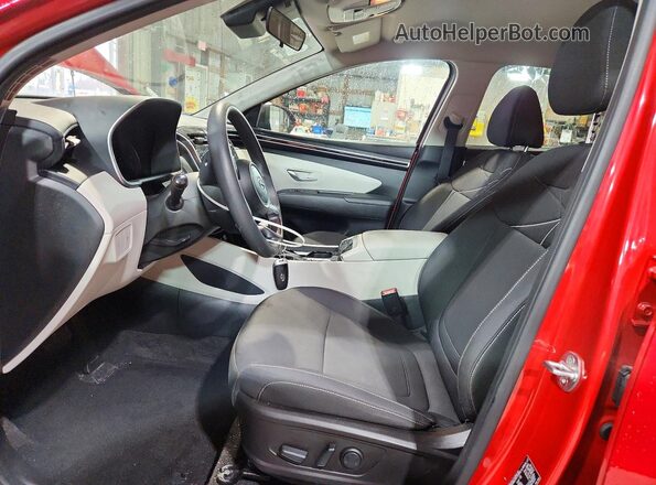 5NMJBCAE5NH065704 2022 HYUNDAI TUCSON Red Widok wnętrza z przodu