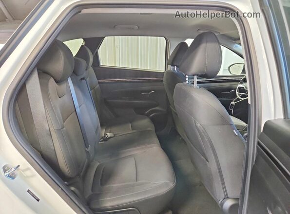 5NMJBCAE7NH120895 2022 HYUNDAI TUCSON White Вид задньої частини салону