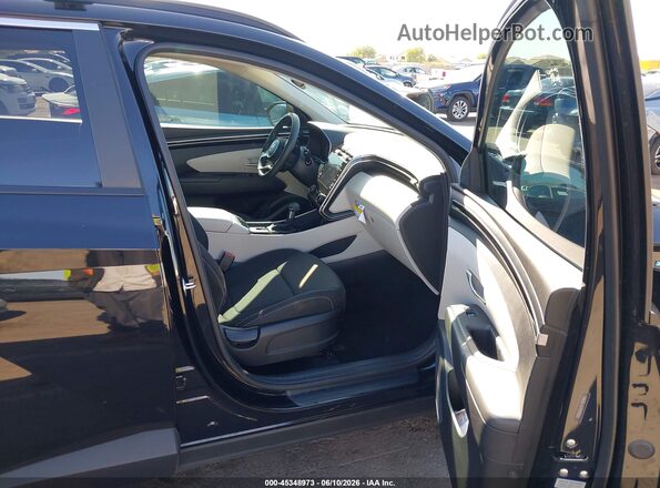 5NMJBCAE7PH209062 2023 HYUNDAI TUCSON Black წინა სალონის ხედი