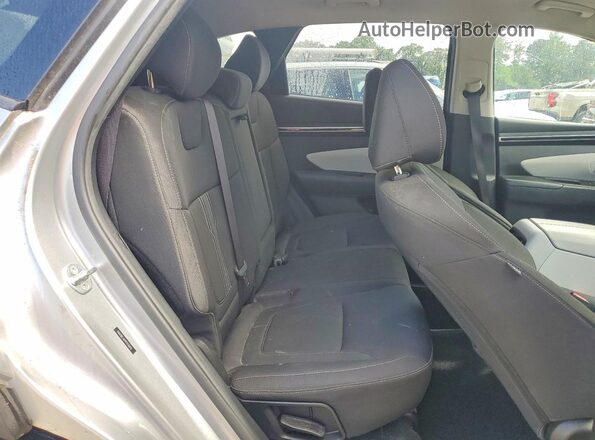 5NMJBCAE9PH216076 2023 HYUNDAI TUCSON Серебряный Вид задней части салона