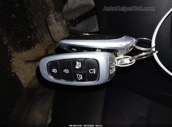 5NMJBCAE9PH291215 2023 HYUNDAI TUCSON Silver Առջևի վահանակի տեսք