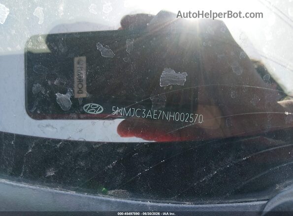 5NMJC3AE7NH002570 2022 HYUNDAI TUCSON Red Widok komory silnika