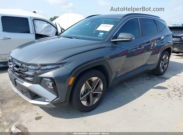 5NMJC3DE7SH592244 2025 HYUNDAI TUCSON Gray წინა მარცხენა ხედი სამი მეოთხედიდან