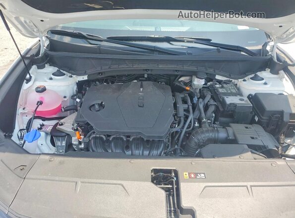 5NMJC3DE9TH652087 2026 HYUNDAI TUCSON White Widok wnętrza z tyłu