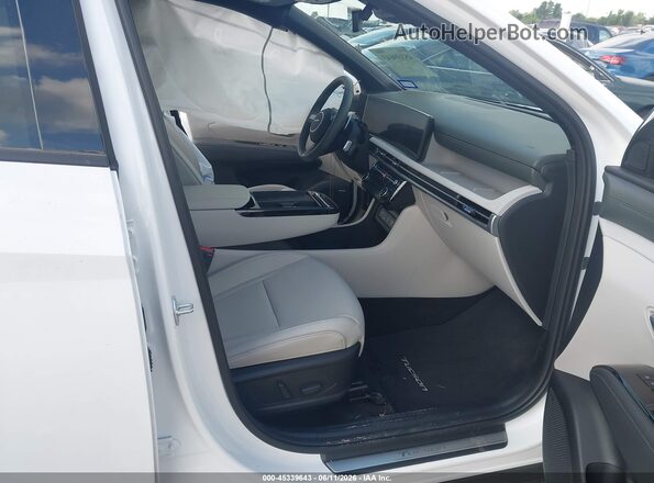 5NMJE3DE0TH622213 2026 HYUNDAI TUCSON Белый Вид салона спереди