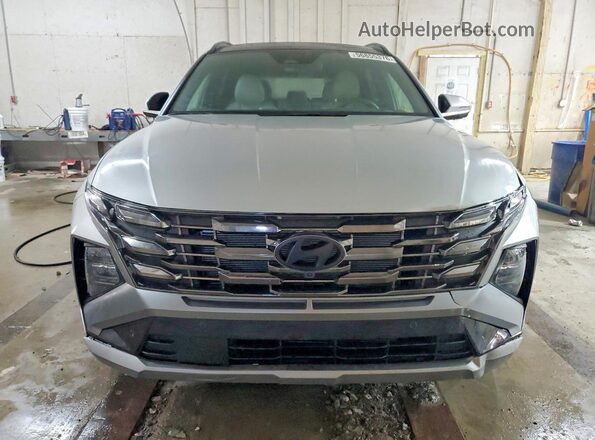 5NMJE3DE2SH568220 2025 HYUNDAI TUCSON Silver Вид спереду