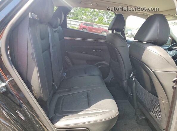 5NMJECDE8RH440204 2024 HYUNDAI TUCSON Black Widok wnętrza z tyłu