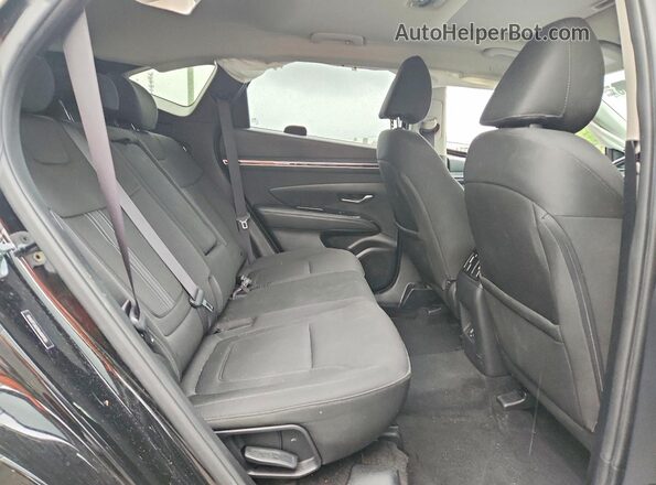 5NMJF3AE1NH004936 2022 HYUNDAI TUCSON Black Widok wnętrza z tyłu