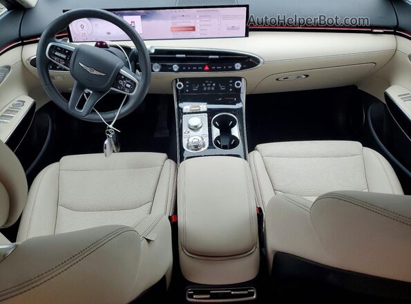 5NMMADTB9TH035918 2026 GENESIS GV70 Синий Вид панели приборов