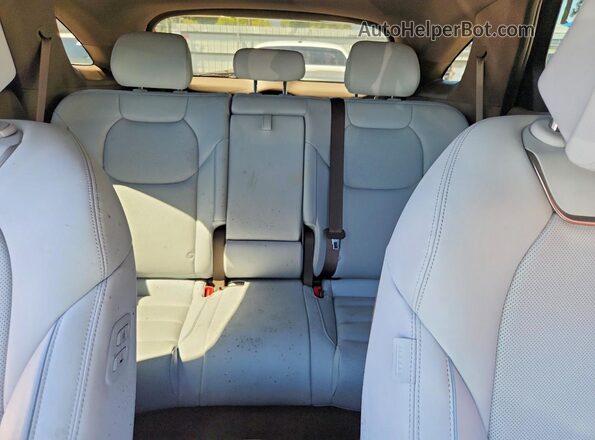 5NMMBDTB1TH040821 2026 GENESIS GV70 Gray 