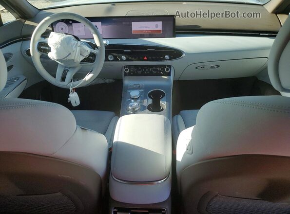 5NMMBDTB8TH046762 2026 GENESIS GV70 Silver Vista del salpicadero