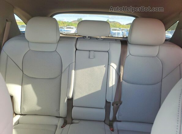 5NMMBDTB8TH046762 2026 GENESIS GV70 Silver Vista de los asientos traseros