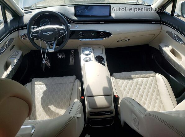 5NMMCDTC2SH027550 2025 GENESIS GV70 White Dashboard view
