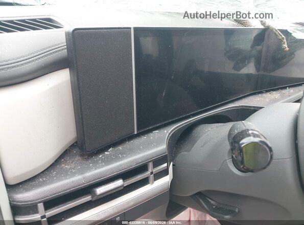 5NMP14GL7SH092424 2025 HYUNDAI SANTA FE White 360 interior view