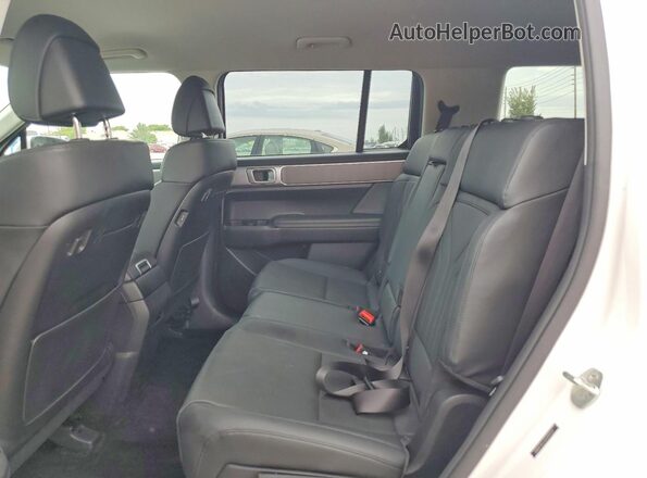 5NMP24GL4SH090532 2025 HYUNDAI SANTA White Rear interior view
