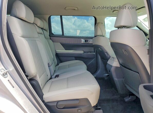 5NMP24GLXSH089613 2025 HYUNDAI SANTA Silver Rear interior view