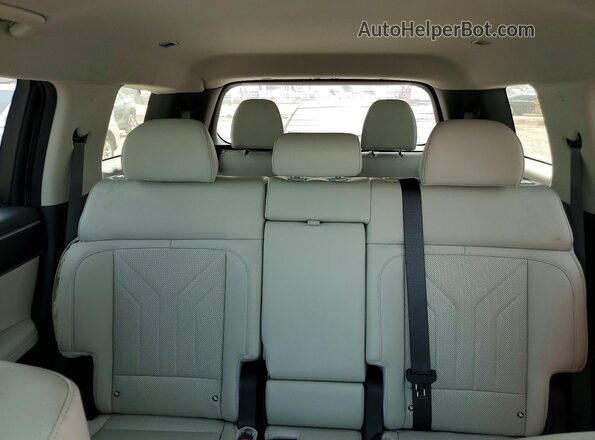 5NMP24GLXSH111366 2025 HYUNDAI SANTA Silver უკანა სავარძლების ხედი
