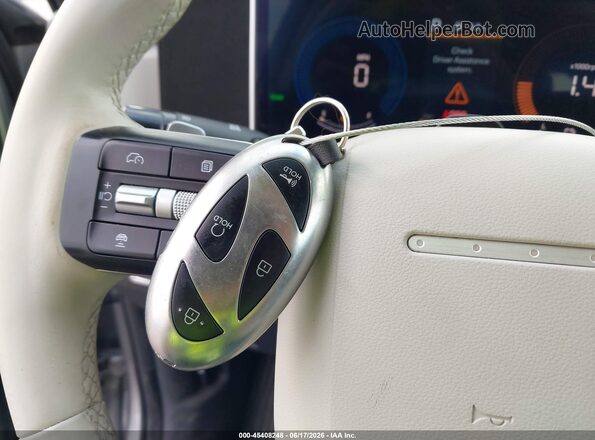 5NMP2DG19SH042636 2025 HYUNDAI SANTA FE HYBRID Silver Dashboard view