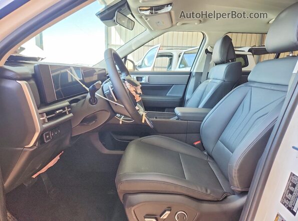 5NMP2DGL7TH192702 2026 HYUNDAI SANTA White Front interior view
