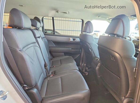 5NMP2DGL7TH192702 2026 HYUNDAI SANTA White Rear interior view