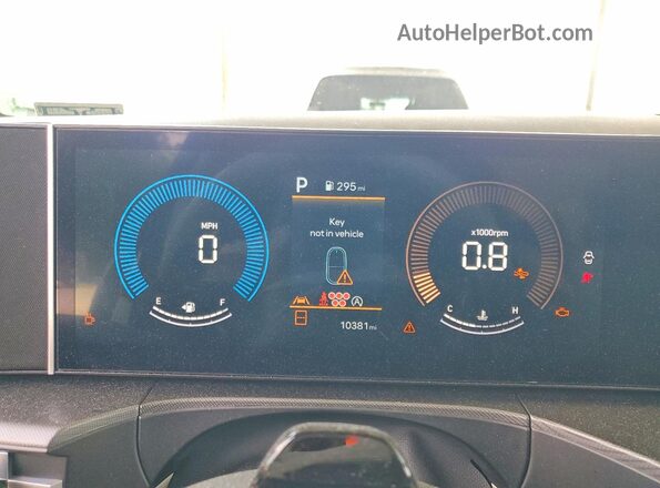 5NMP2DGLXSH120911 2025 HYUNDAI SANTA Silver Instrument cluster view