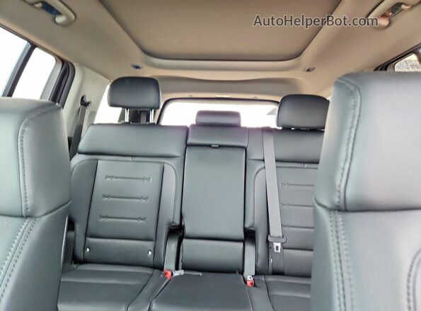 5NMP3DG10TH105587 2026 HYUNDAI SANTA Silver უკანა სავარძლების ხედი
