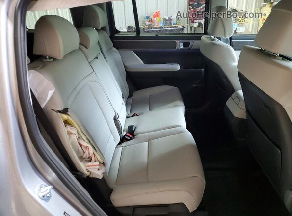 5NMP3DG12RH015415 2024 HYUNDAI SANTA Silver Vista interior trasera