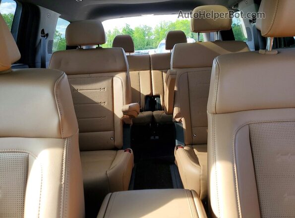 5NMP3DG15TH087720 2026 HYUNDAI SANTA Green Rear seats view