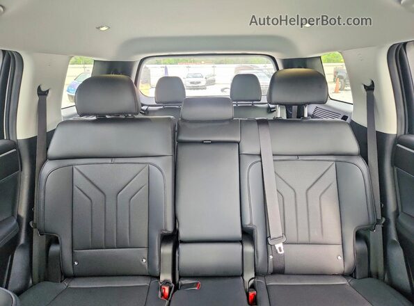 5NMP3DGL6SH113774 2025 HYUNDAI SANTA White უკანა სავარძლების ხედი