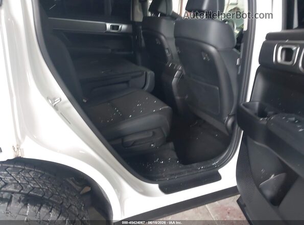 5NMP3DGLXRH044114 2024 HYUNDAI SANTA FE White Вид наклейки з VIN-кодом