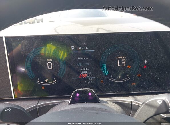 5NMP3DGLXSH148818 2025 HYUNDAI SANTA FE Silver Widok tylnych siedzeń