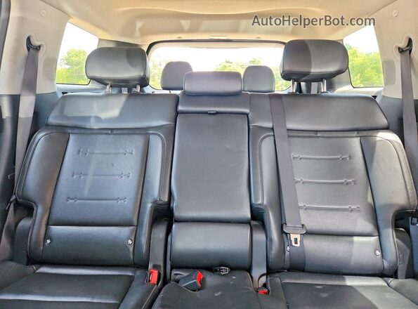 5NMP44GL3RH046462 2024 HYUNDAI SANTA Black უკანა სავარძლების ხედი