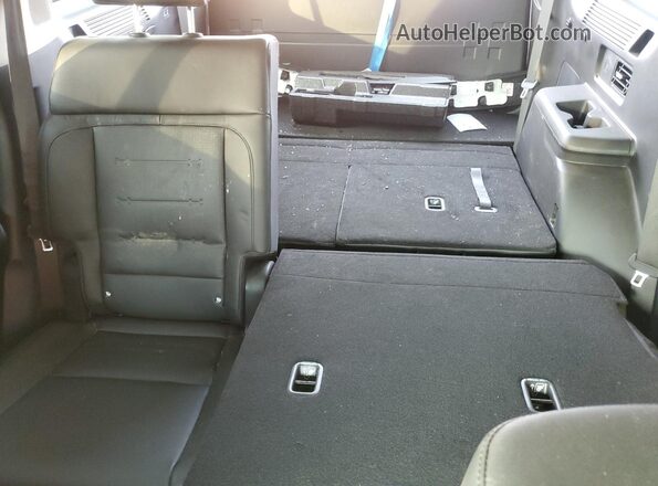 5NMP44GL4RH065019 2024 HYUNDAI SANTA Серебряный Вид задних сидений