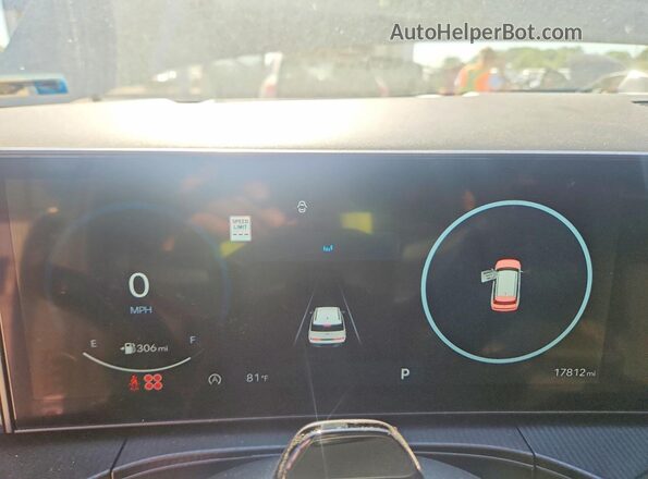 5NMP54GL3RH049410 2024 HYUNDAI SANTA Gray Vista del cuadro de instrumentos