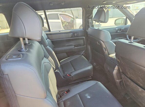 5NMP54GL3RH049410 2024 HYUNDAI SANTA Gray Vista interior trasera
